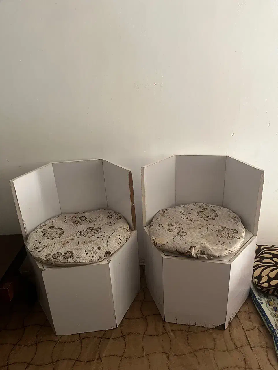 صندلی چوبی ۶تا|صندلی و نیمکت|زاهدان, |دیوار