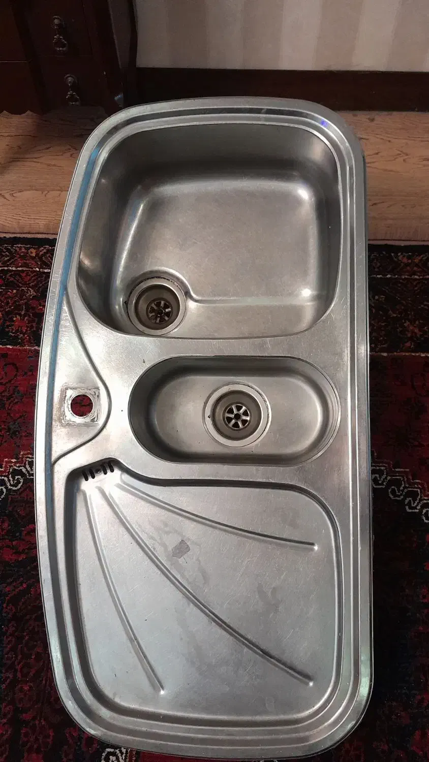 سینک ظرفشویی در حد|آب‌چکان و نظم‌دهنده ظروف|پردیس, فاز ۱|دیوار