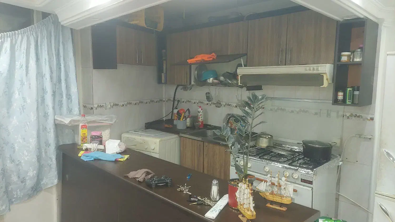 همخونه (همخانه)خانم نیازمندم.|اجارهٔ آپارتمان|تهران, مشیریه|دیوار