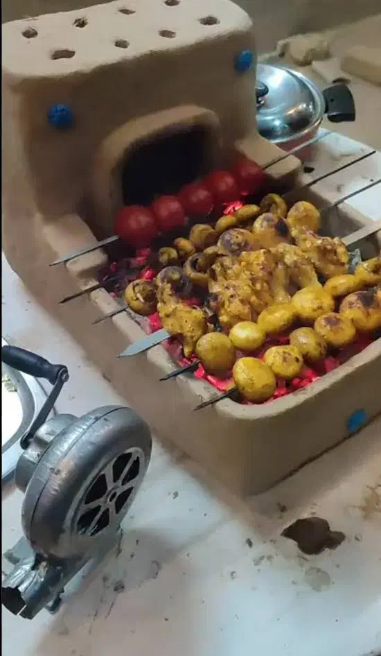 منقل گِلی سنتی|کلکسیون اشیاء عتیقه|ایرانشهر, |دیوار