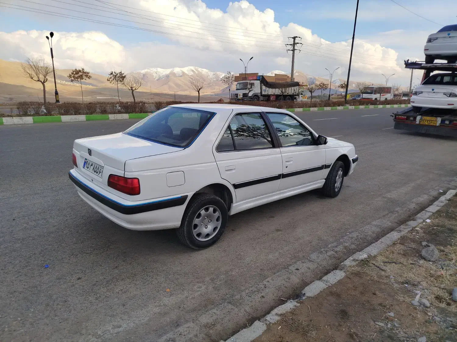 فروش|خودرو سواری و وانت|سقز, |دیوار