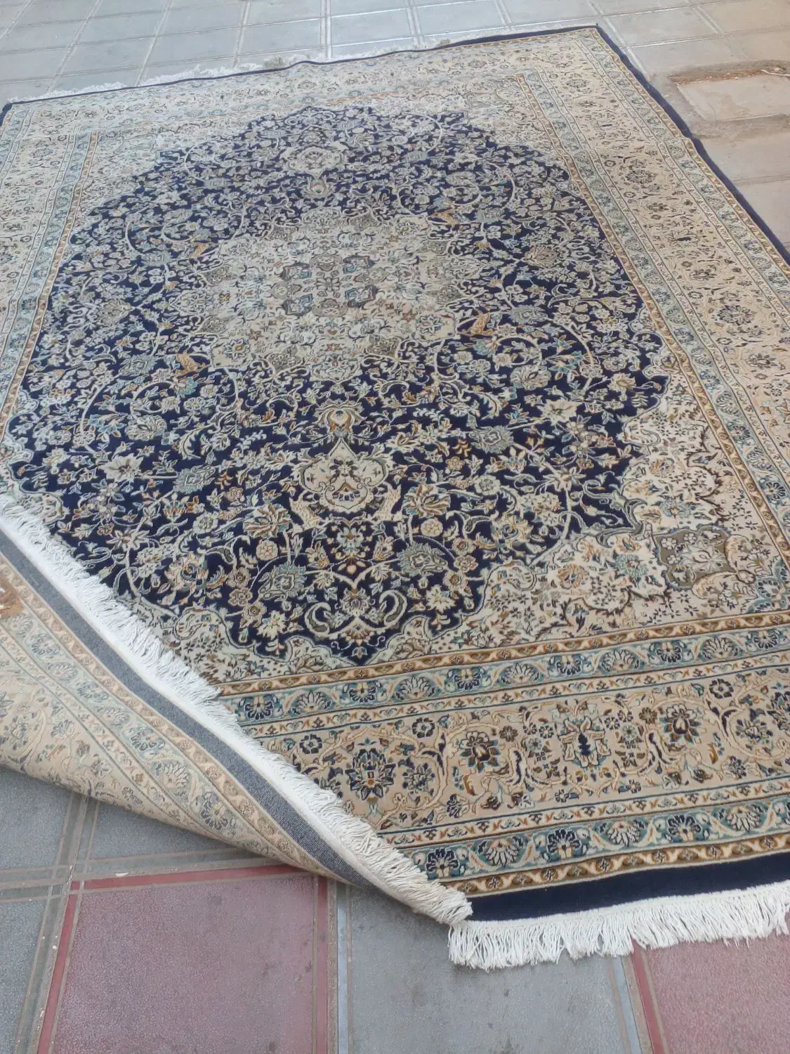 یه سرمه ای یه کرم|فرش|سبزوار, رضوی|دیوار