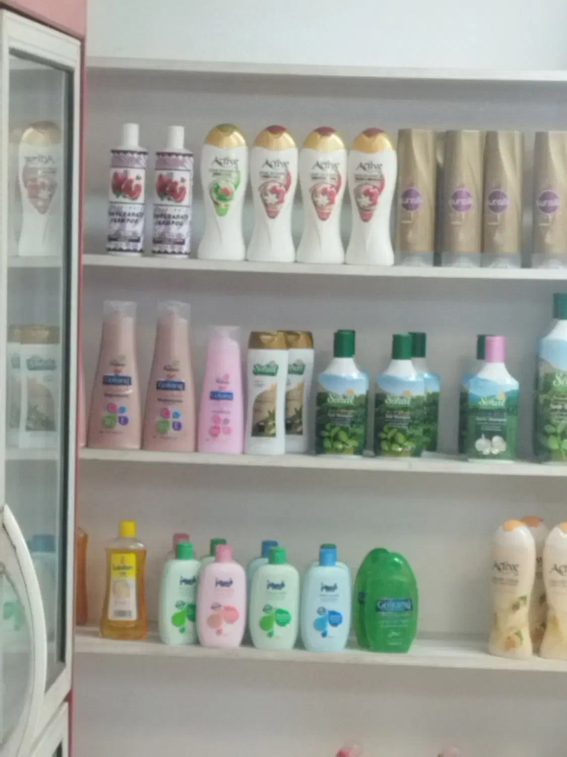 اجناس سوپر مارکت با کلیه وسایل|فروشگاه و مغازه|رشت, کوی حسینی|دیوار