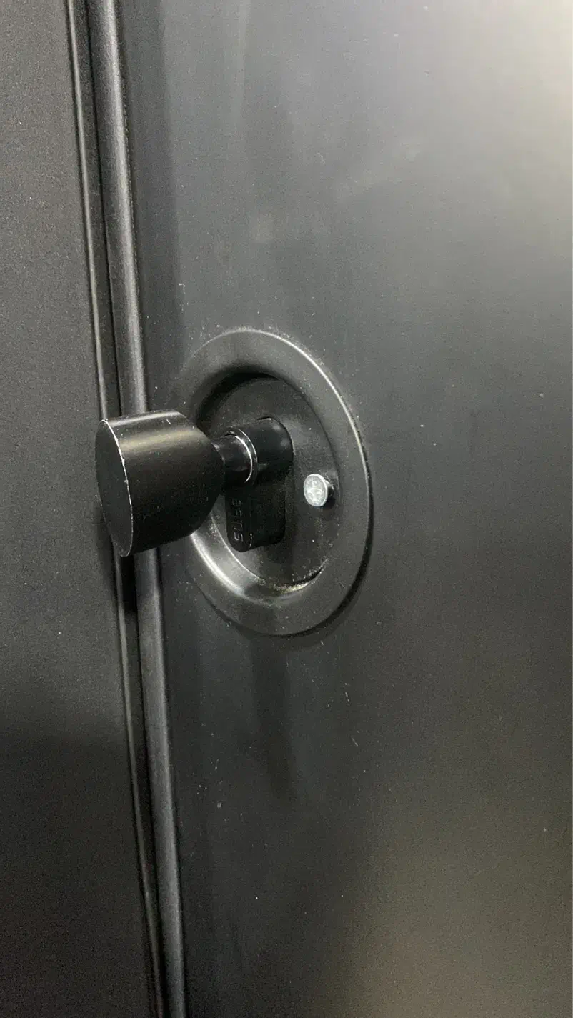 درب ضد سرقت روکش فلز درب فلزی آهنی درب|مصالح و تجهیزات ساختمان|شیراز, قالیشویی|دیوار