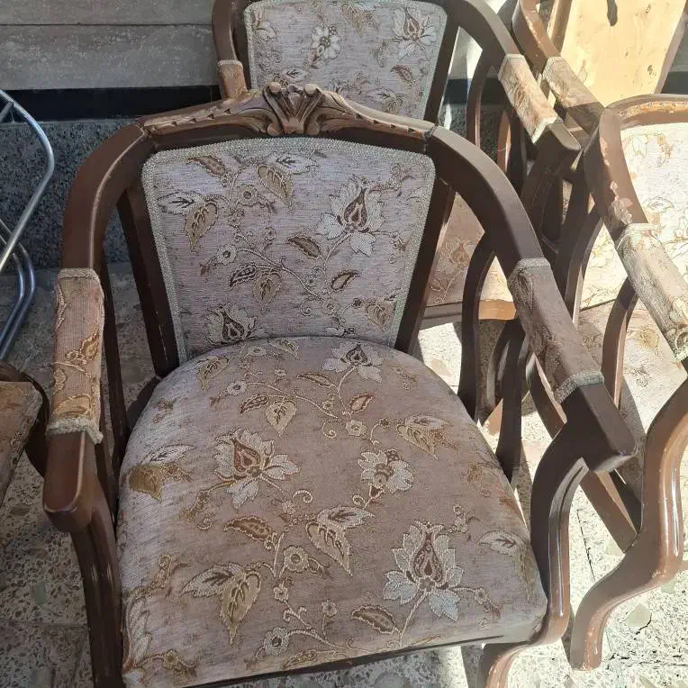 مبل ۷نفره|مبلمان خانگی و میز عسلی|سبزوار, امیر کبیر|دیوار