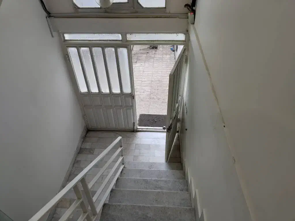 ملک ویلایی ۱۴۰ متری با بر ۱۰ متر در دو طبقه ۸۰متری|فروش خانه و ویلا|کرج, شهرک امام رضا (ع)|دیوار