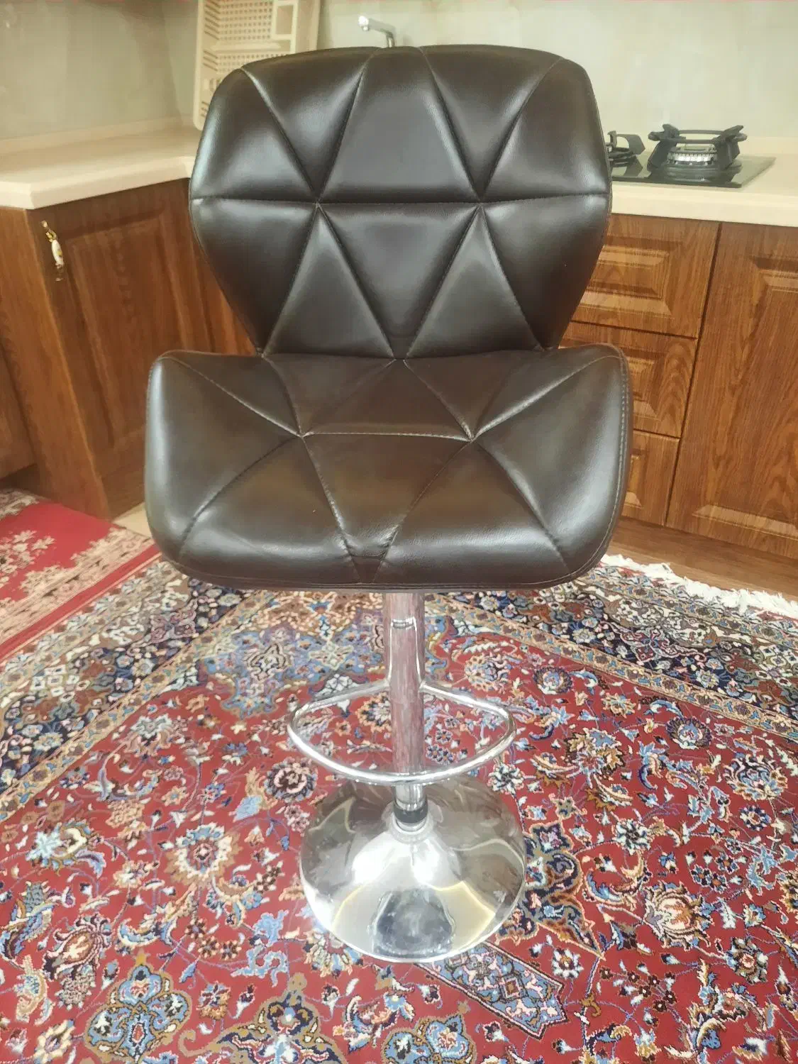 صندلی اپن.مطالعه.آرایشی و..کمک دار|صندلی و نیمکت|یزد, |دیوار