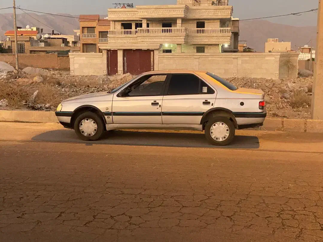 پژو 405 دوگانه سوز کارخانه مدل 88|خودرو سواری و وانت|شیراز, شهرک مدرس|دیوار