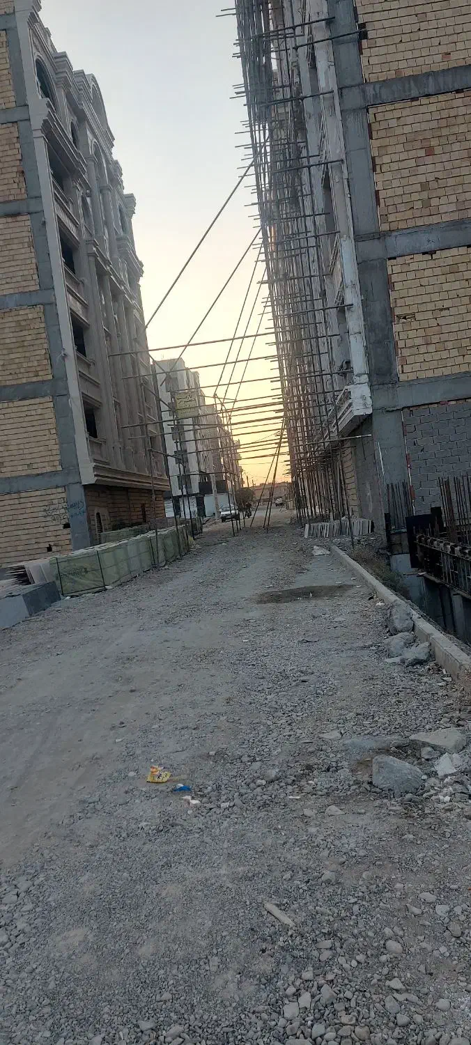 آپارتمان سند دار فقط باهفتصد و نود و نه میلیون|پیشفروش املاک|شهریار, شهرک شاهد|دیوار