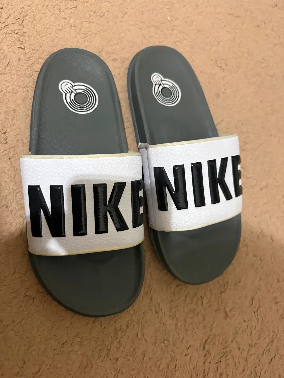 کمپایی نایک اورجینال سایز ۴۲/۵ ،۲۷ سانت|کیف، کفش، کمربند|تهران, ارم|دیوار