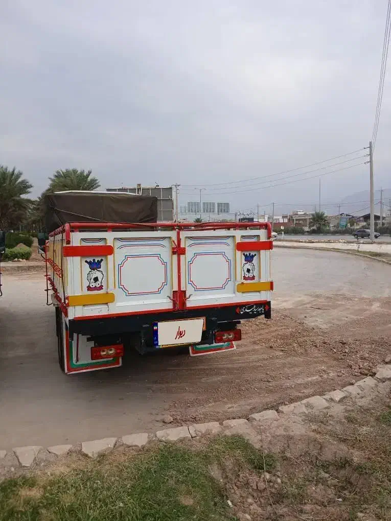 فورس ۶تن تمیز ۱۳۰تا کار بیمه ۹ماه|خودرو سنگین|شیراز, کرونی(خاتونک)|دیوار