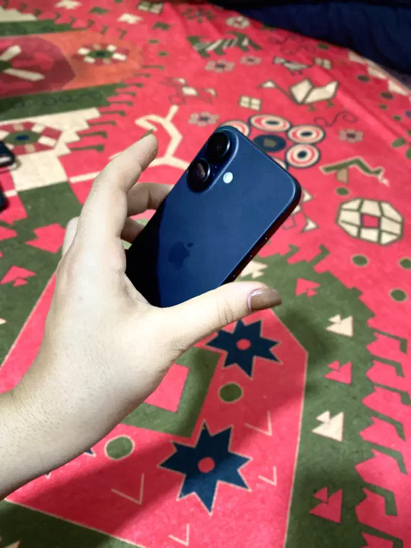 آیفون ۱۶ نرمال ۱۲۸ گیگ|موبایل|بندرعباس, |دیوار