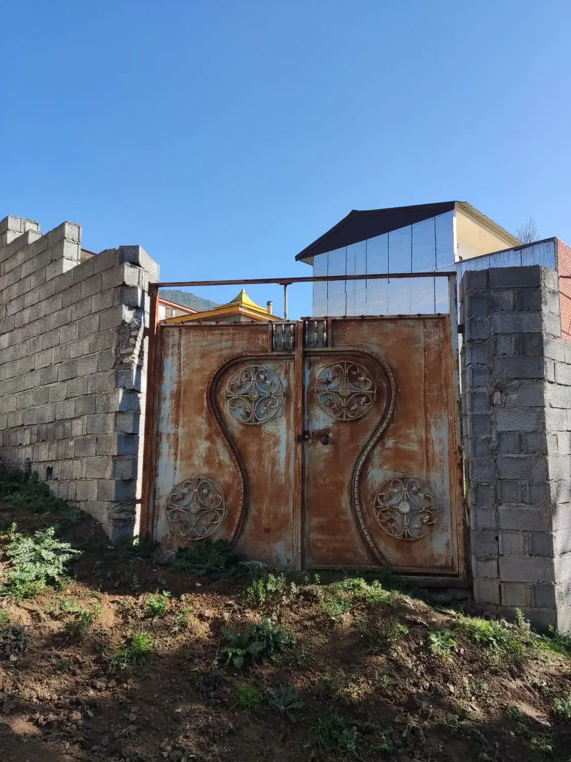 چلاو پلاک ویلایی با مجوز ساخت 201 متری|فروش زمین و ملک کلنگی|امامزاده عبدالله, |دیوار