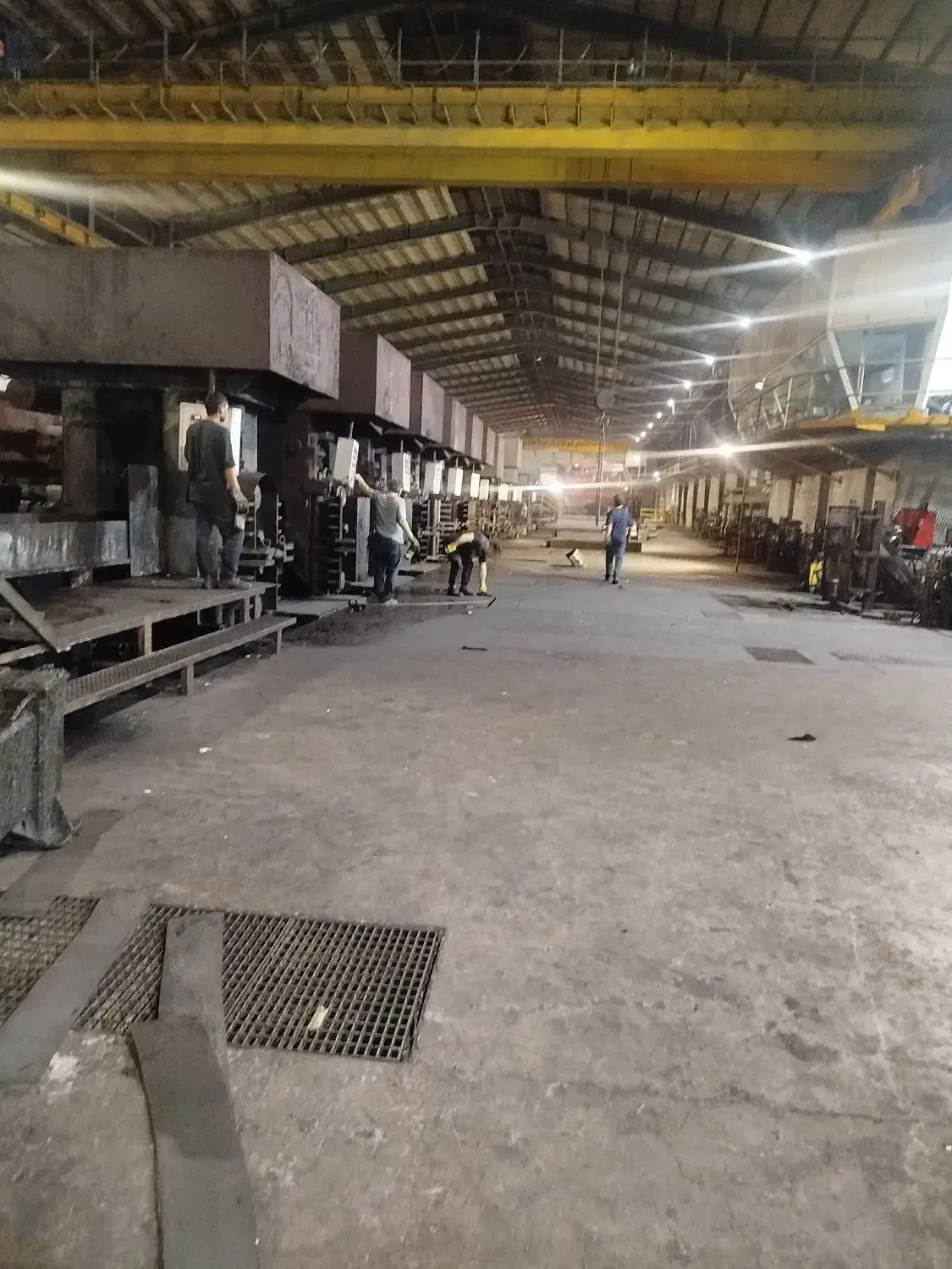 خدمات کارگاهی|استخدام سرایداری و نظافت|اشتهارد, |دیوار