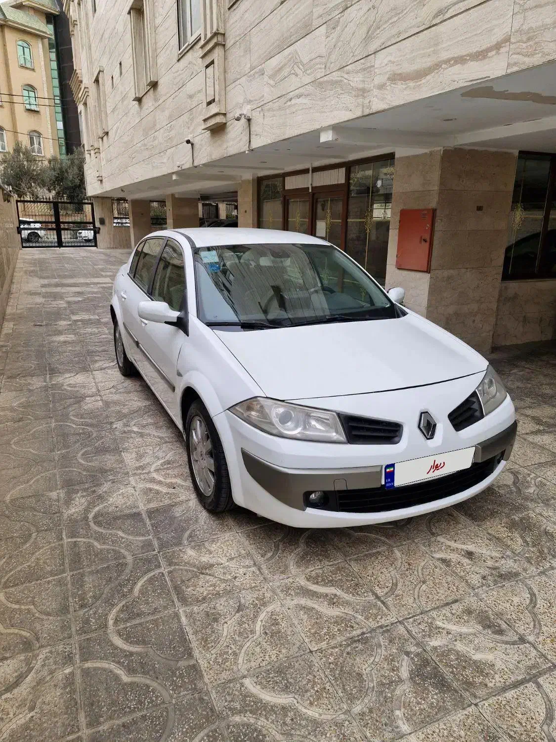 مگان ۲۰۰۰ مدل ۹۱|خودرو سواری و وانت|اندیشه, اندیشه فاز ۳|دیوار