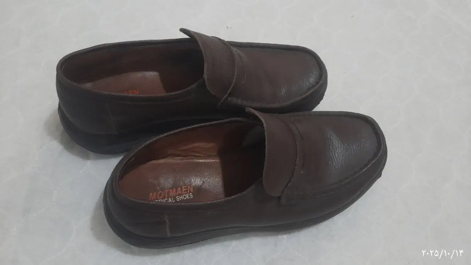 کفش|کیف، کفش، کمربند|بیرجند, |دیوار