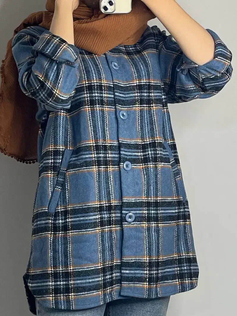 شکت پشمی|لباس|کاشان, صنعت|دیوار