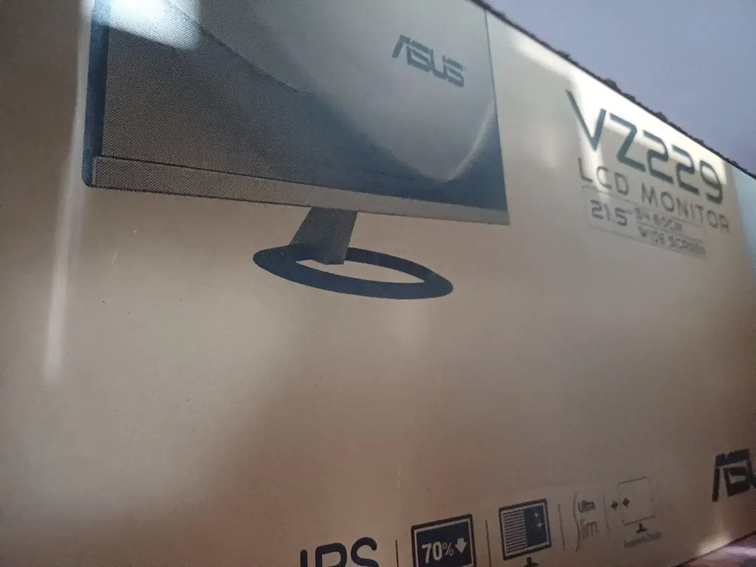 مانیتور ۲۱.۵ اینچ کالیبره asus|قطعات و لوازم جانبی رایانه|شیراز, کوزه گری|دیوار