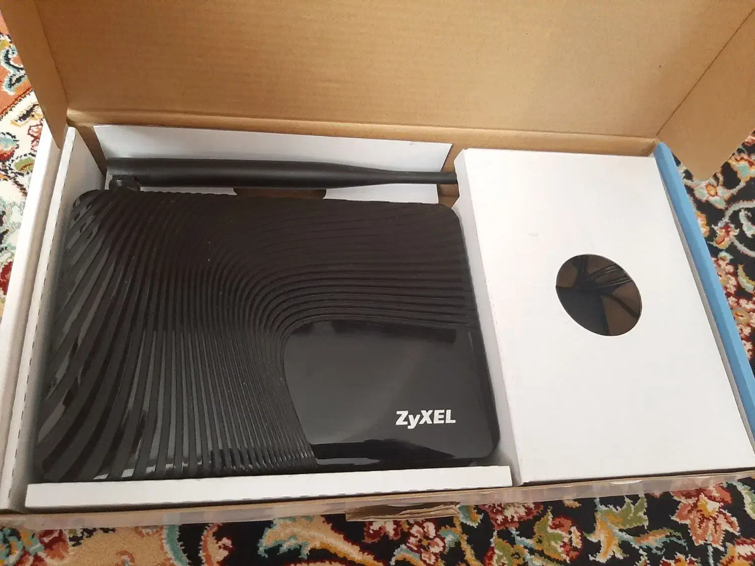 مودم|مودم و تجهیزات شبکه|تهران, اکباتان|دیوار