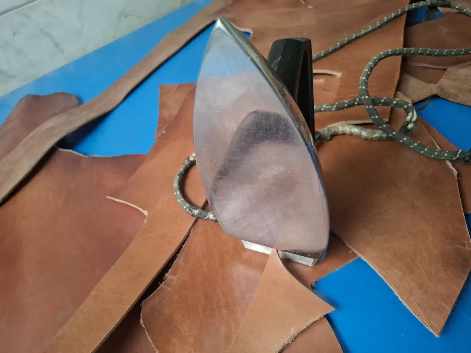 اتو قدیمی|اتو و لوازم اتو|یزد, |دیوار