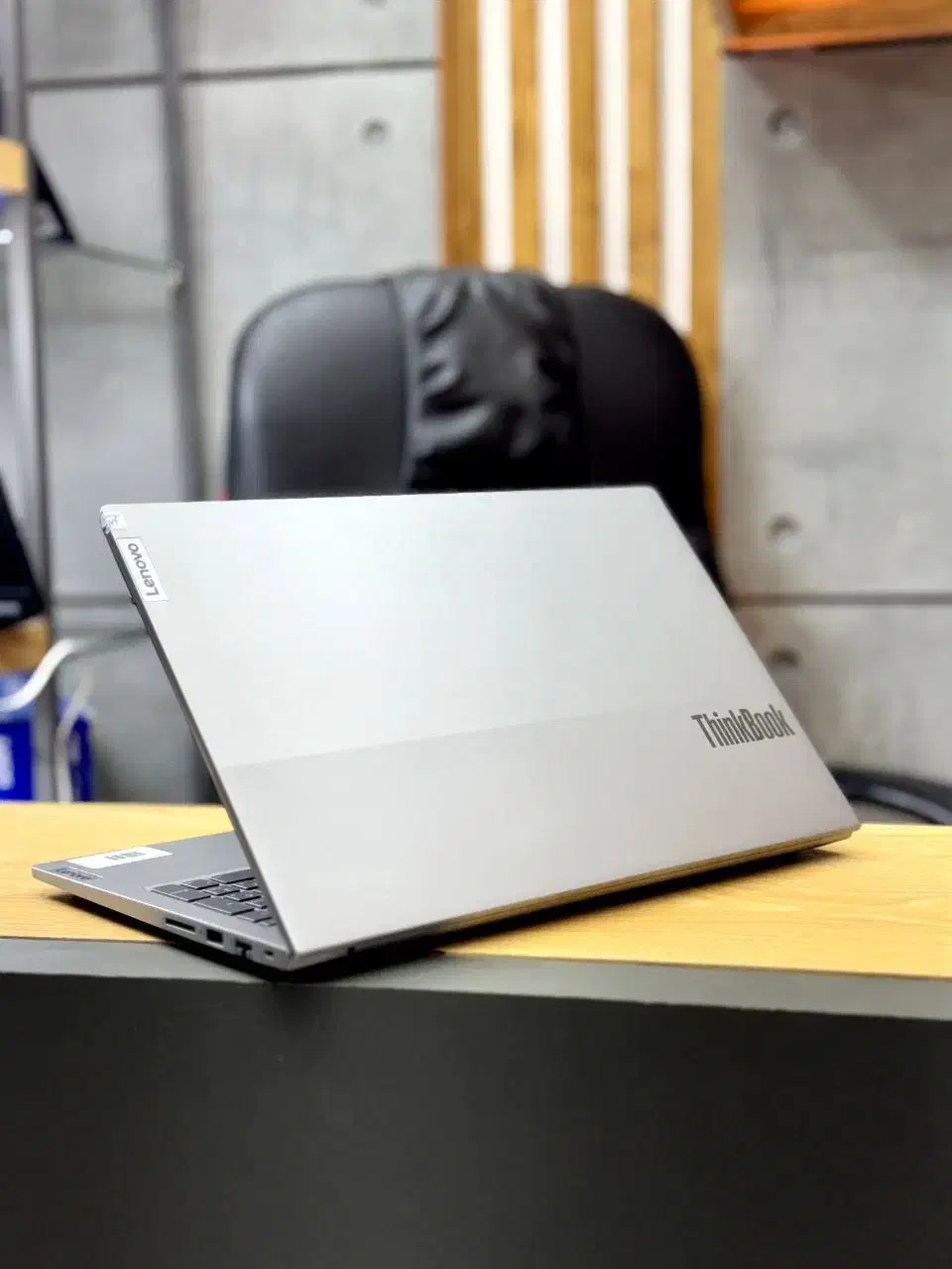 لپتاپ بدنه فلزی لنوو درحد آکبند/اقساطی/بازنشستگان|رایانه همراه|تبریز, |دیوار