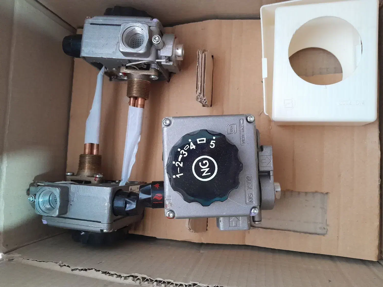 رگلاتور شیر گاز دستگاه ابگرمکن مخزنی|آبگرمکن، پکیج، شوفاژ|نیشابور, شهرک رسولی|دیوار