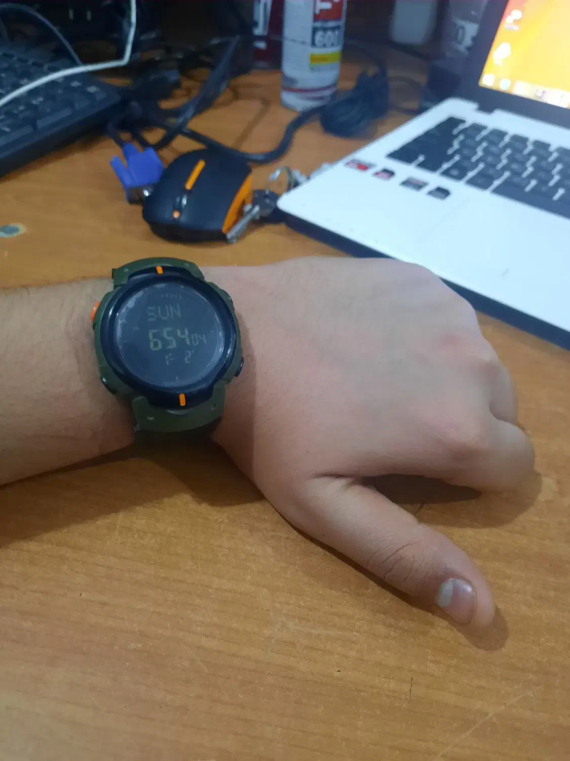 ساعت مچی دیجیتال اسکیمی ضد اب پرچسب روش هنوز نکندم|ساعت|یزد, |دیوار