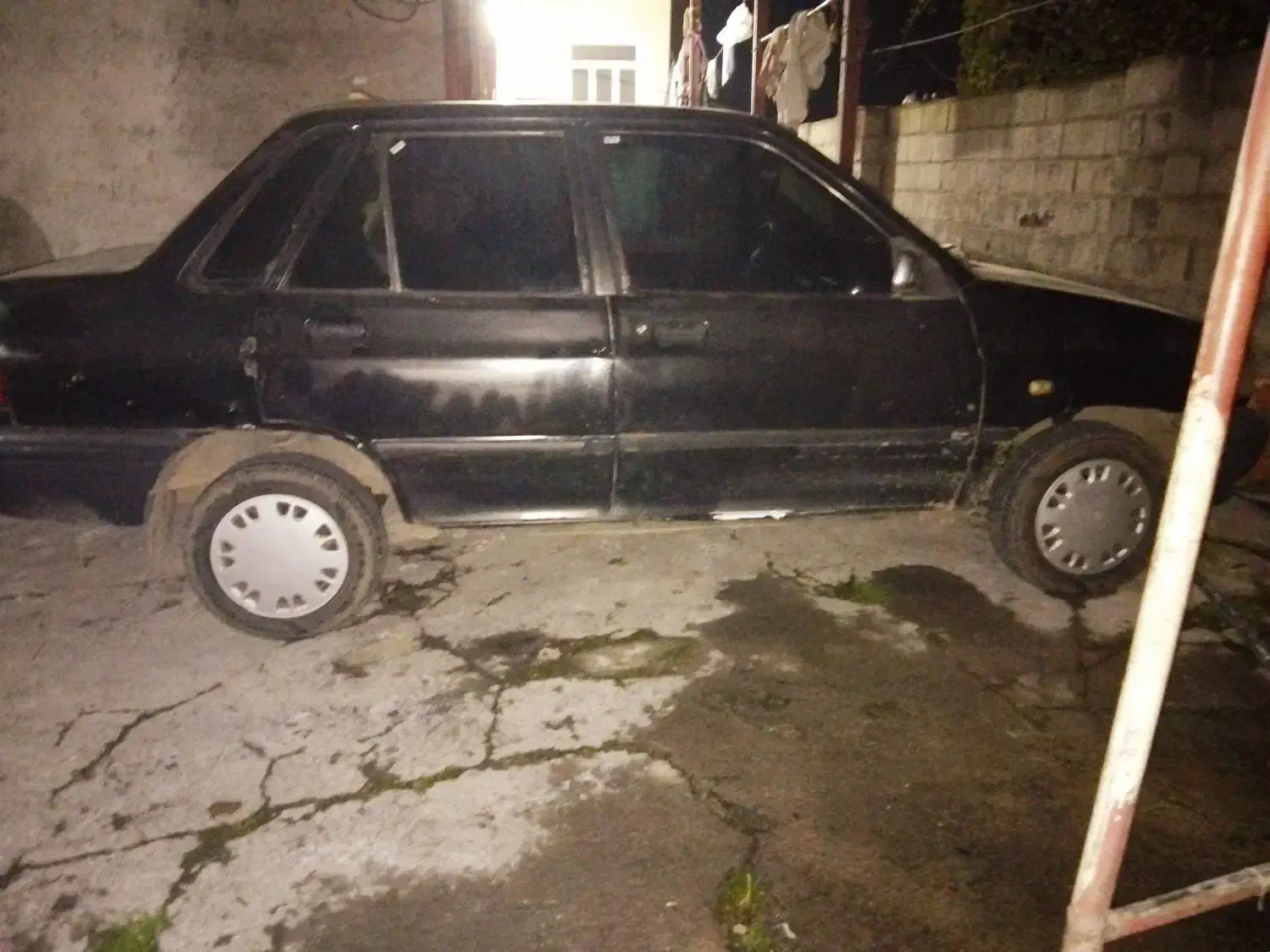 فروشی|خودرو سواری و وانت|گلوگاه بابل (گلیا), |دیوار