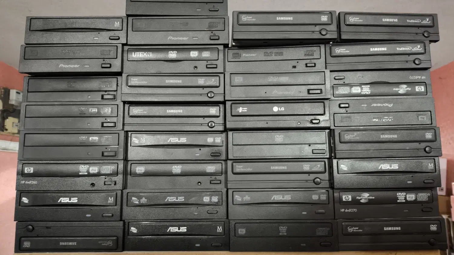 فروشگاه آریانا - فروش انواع برند دستگاه dvd رایتر|قطعات و لوازم جانبی رایانه|بندر ماهشهر, |دیوار