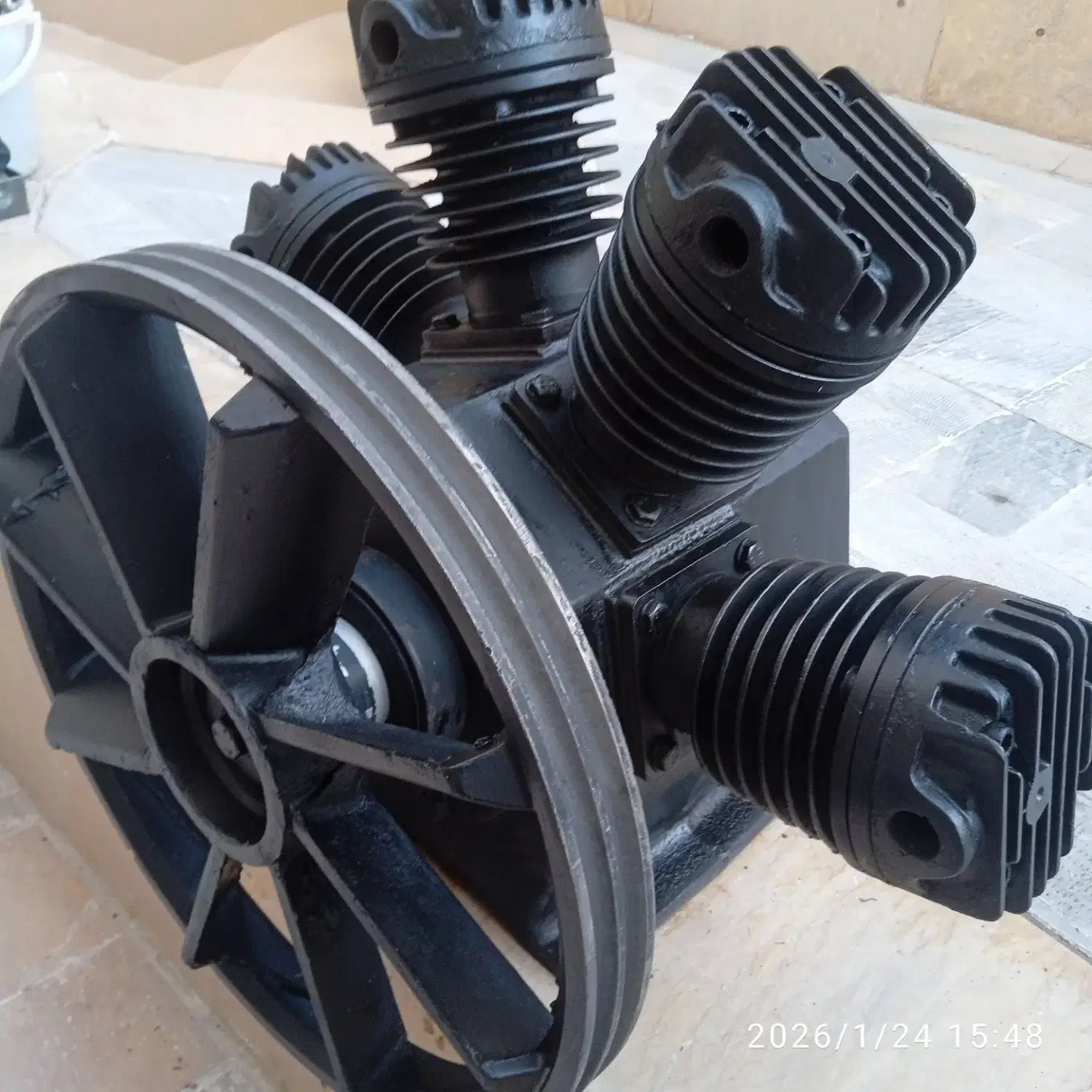 پمپ باد۱۰۰۰لیتری کدخدایی|ماشین‌آلات صنعتی|اصفهان, گلزار|دیوار