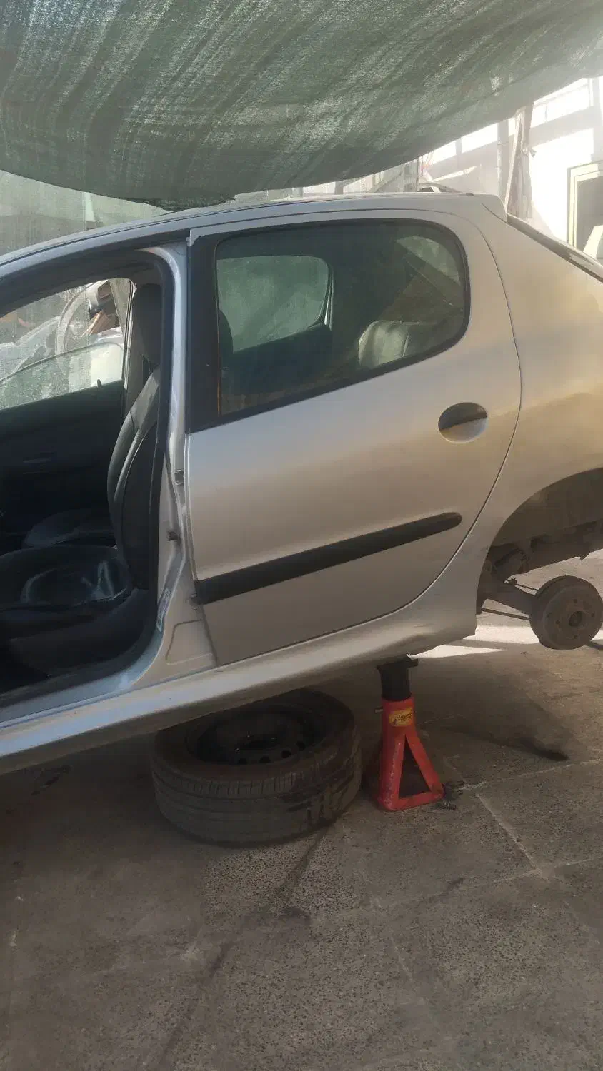 206مدل 86|خودرو سواری و وانت|فولادشهر, مسکن مهر فولادشهر|دیوار