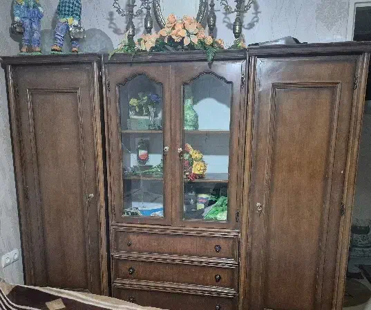 سرویس خواب چوبی دو نفره|تخت و سرویس خواب|شیراز, گود خزینه|دیوار