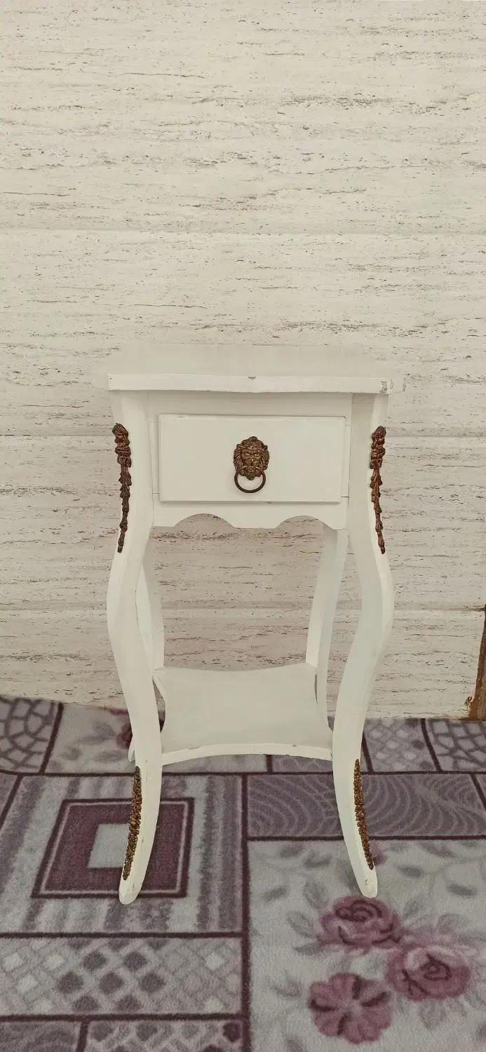 میزتلفن سفید سالم  یک کشو|میز تلفن|آستانه اشرفیه, |دیوار