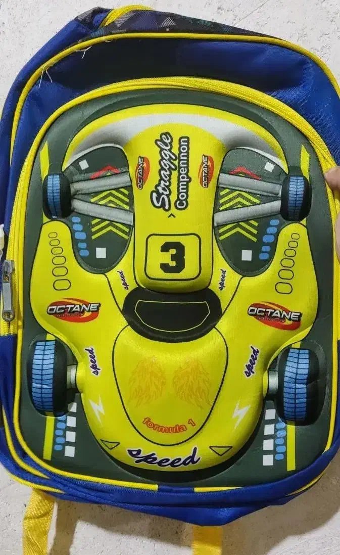 کیف مدرسه|کیف، کفش، کمربند|برازجان, |دیوار