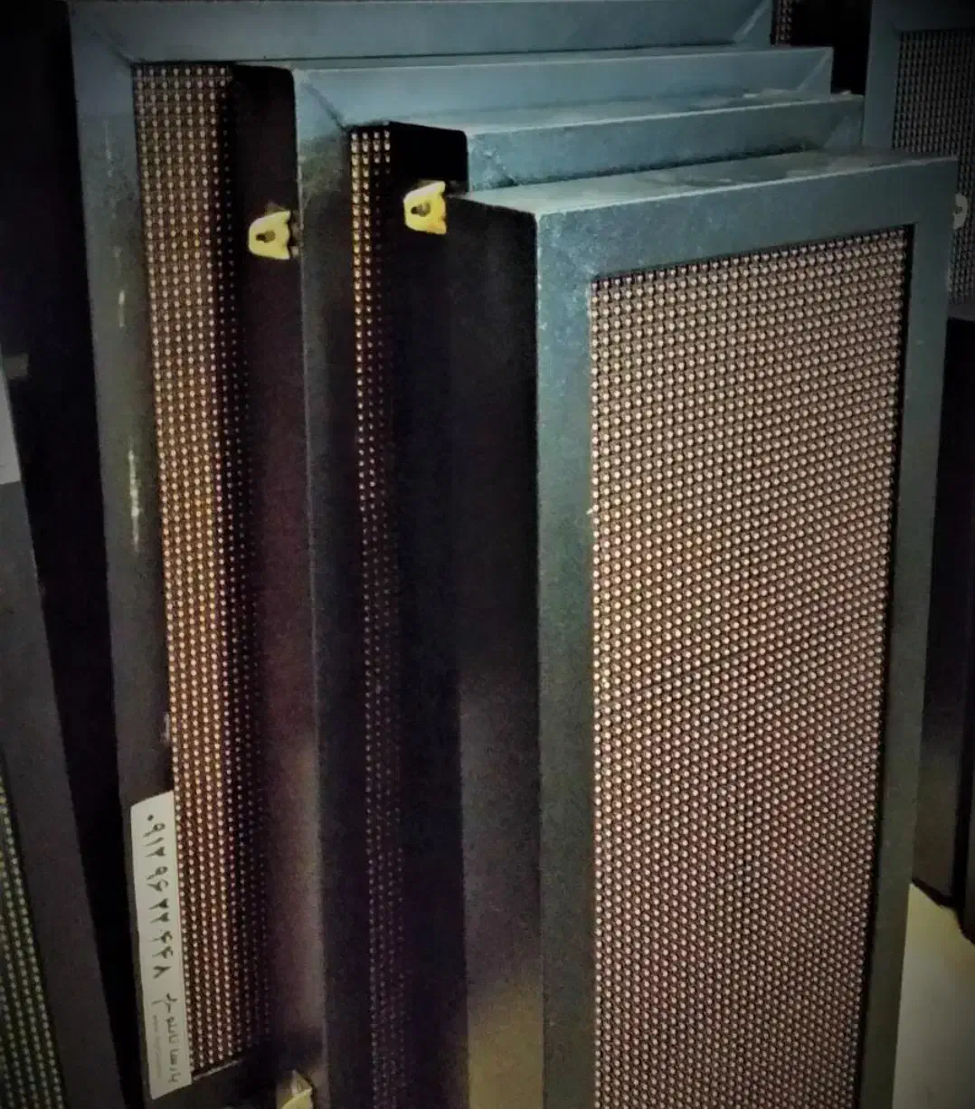 تعمیر تخصصی تابلو روان و ال ای دی درمحل|خدمات پیشه و مهارت|خمینیشهر, |دیوار