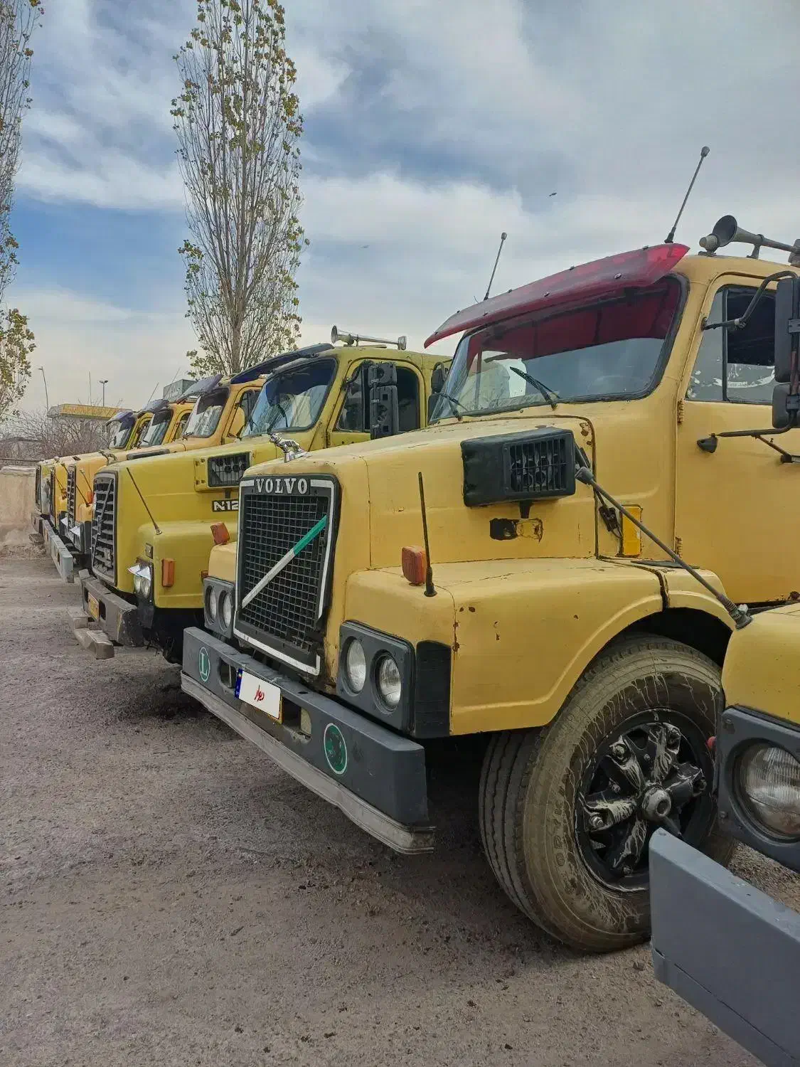 ولوو تریلی|خودرو سنگین|اردبیل, |دیوار