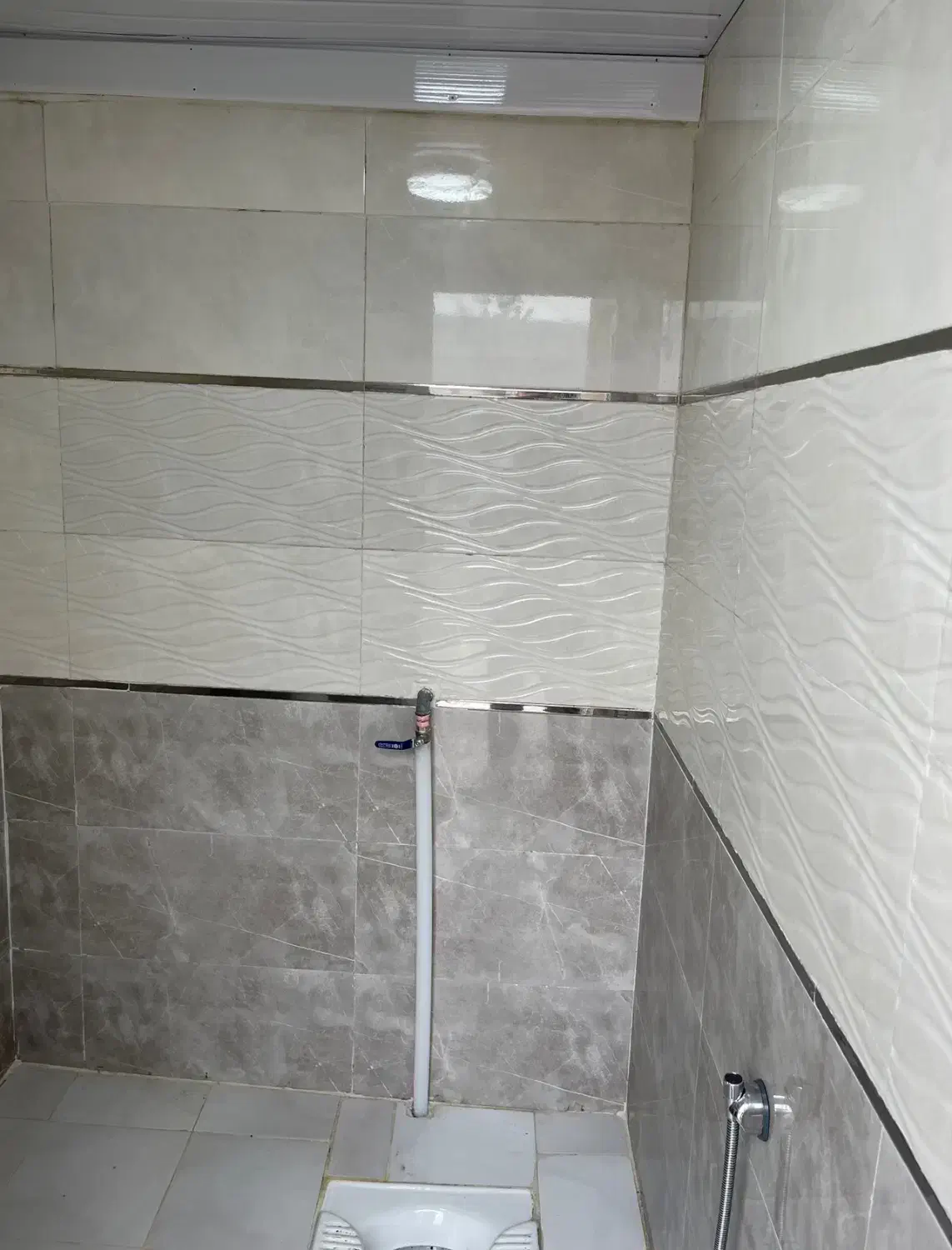 یک باب گاراژ ، زمین کارگاهی ، ۲۹۵ متر|فروش دفتر صنعتی، کشاورزی، تجاری|رشت, احمد گوراب|دیوار