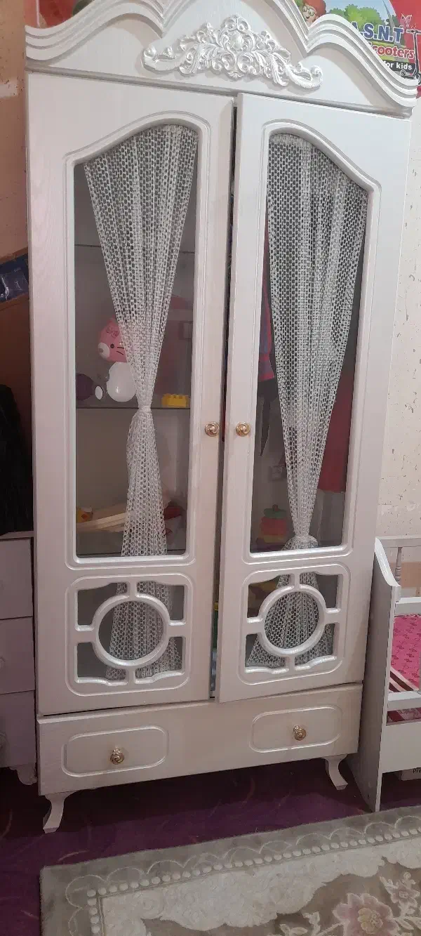 گهواره و کمد|تخت و سرویس خواب|فردیس, سپید دشت|دیوار