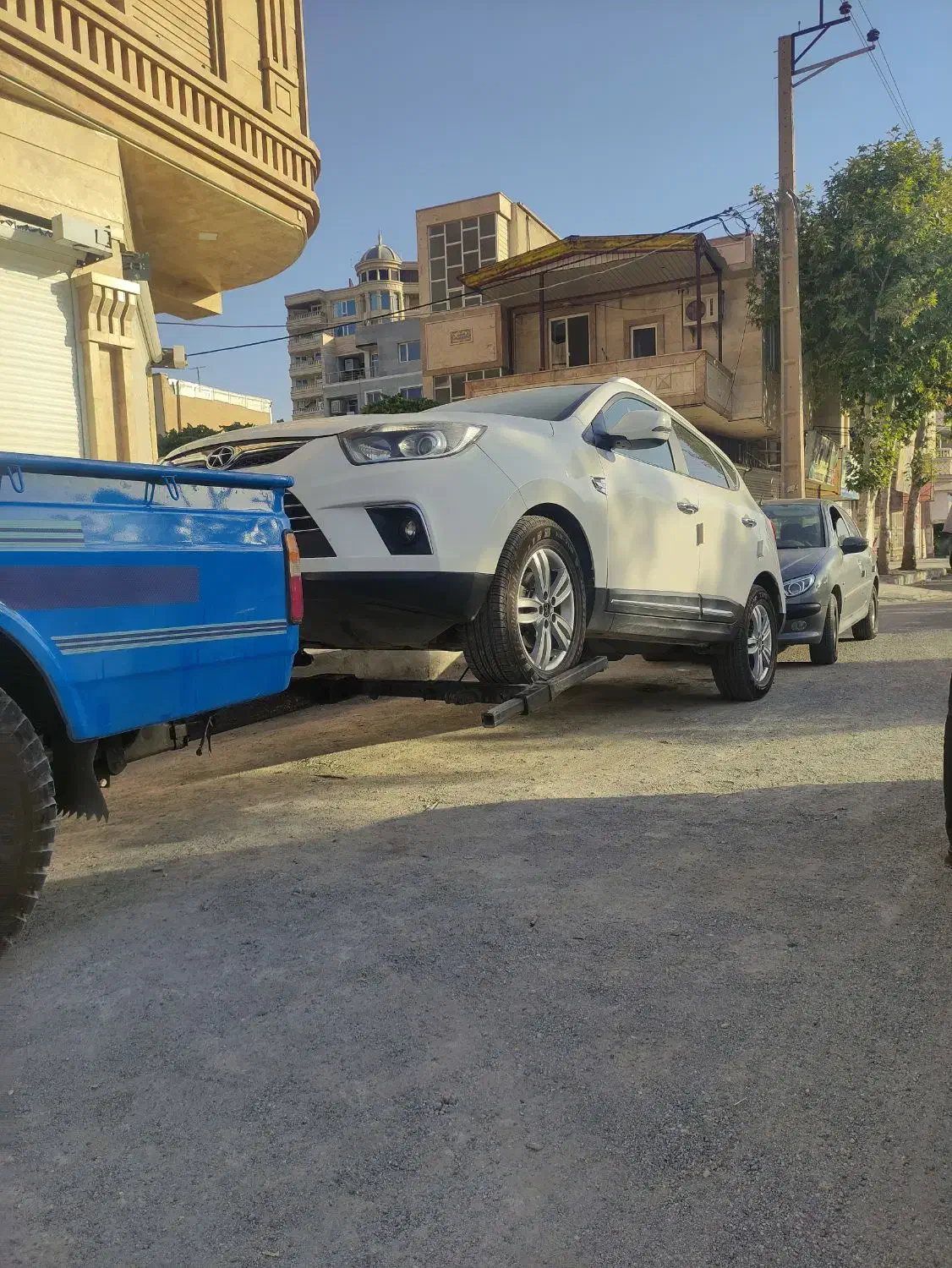یدک کش جرثقیل خودروبر امداد خودرو چرخ گیر24ساعته|خدمات حمل و نقل|کرمانشاه, |دیوار