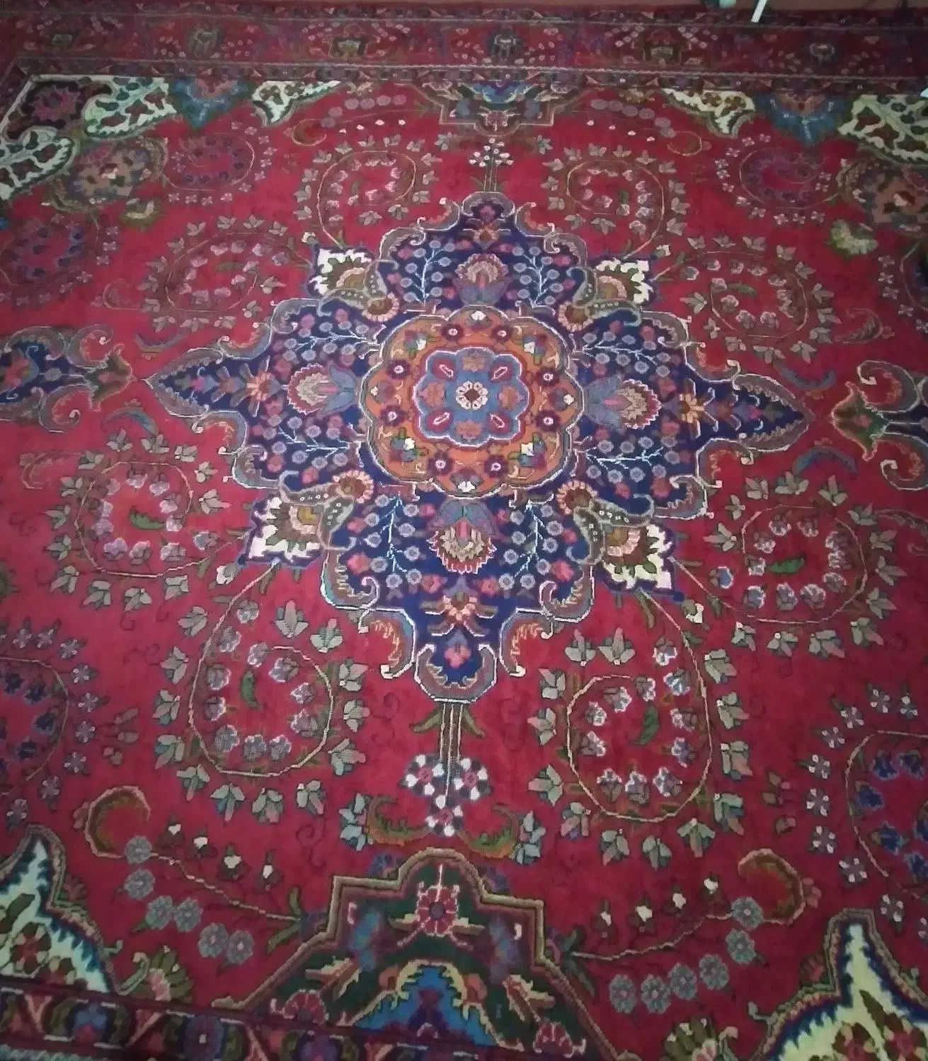 فرش دستبافت|فرش|رباط‌کریم, رباط‌کریم|دیوار