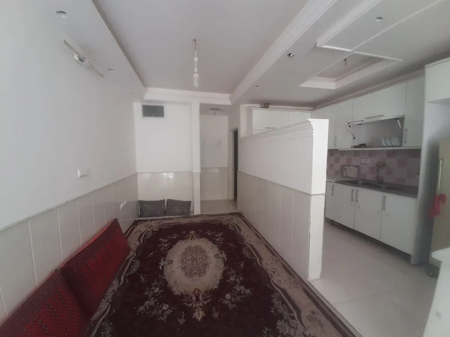 ویلایی نزدیک حرم|فروش خانه و ویلا|قم, شاه احمد قاسم|دیوار