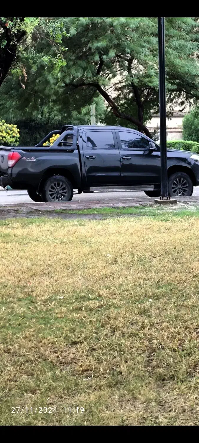 پیکاپ کلوت دنده ای مدل ۴۰۲|خودرو سواری و وانت|تهران, مینی‌سیتی (شهرک نفت)|دیوار