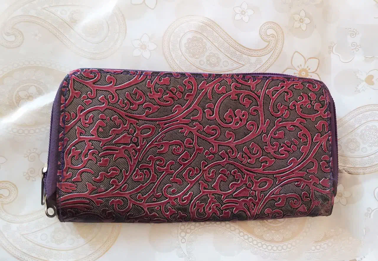 کیف|کیف، کفش، کمربند|گناباد, |دیوار