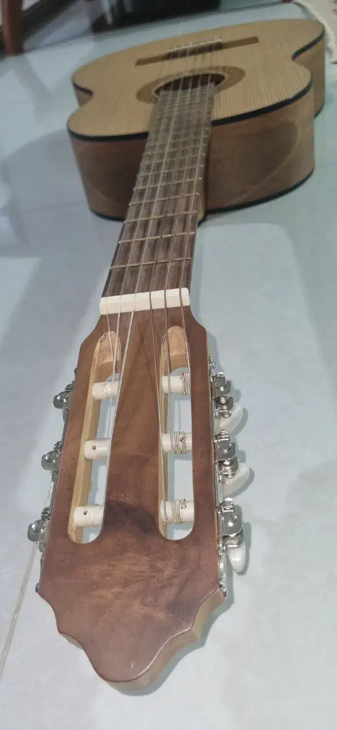 گیتار بنبرگ|گیتار، بیس، امپلیفایر|ابهر, |دیوار