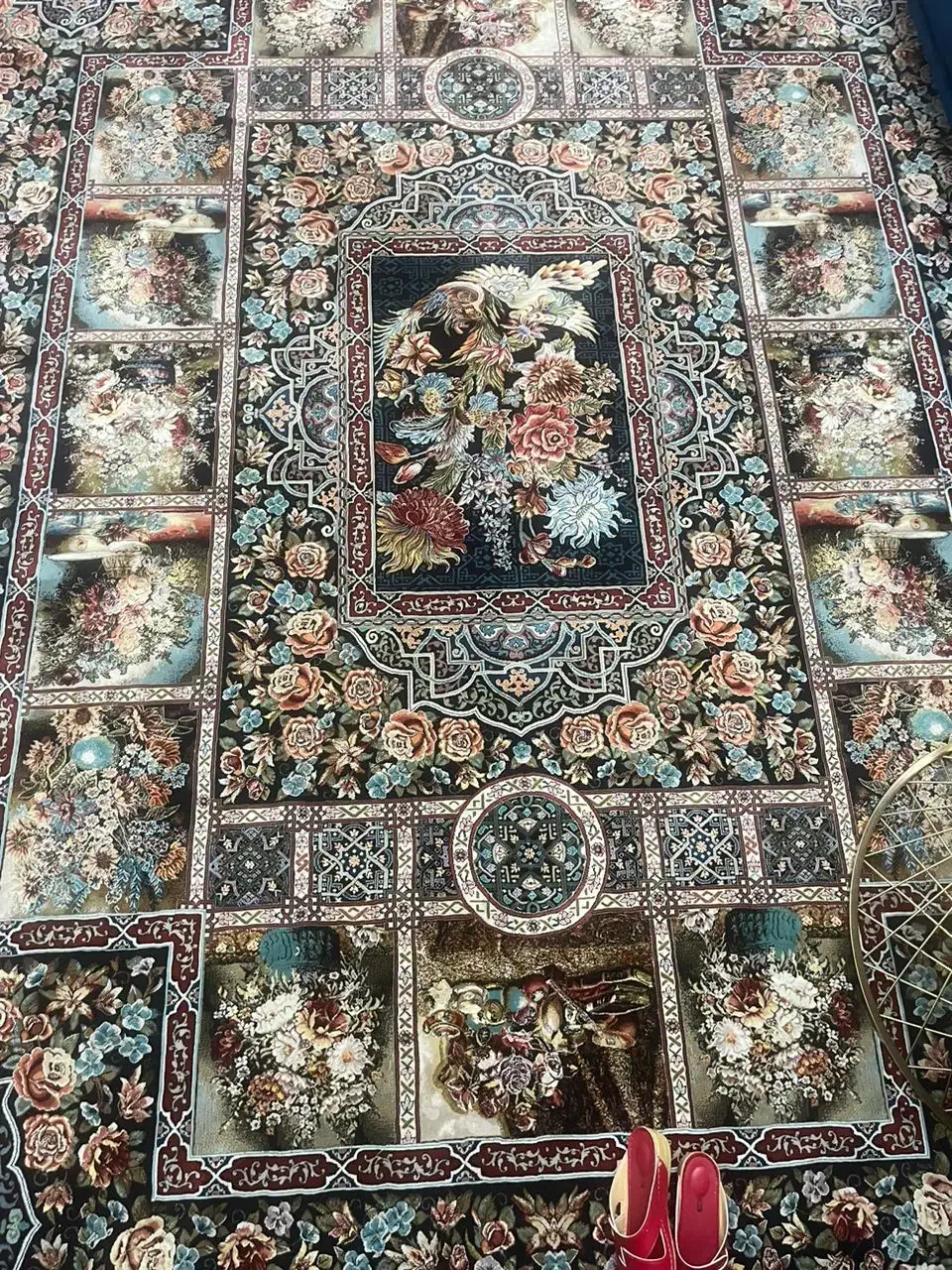 فرش باغ ارم یک عدد ۱۲ متر و یک عدد ۶متری|فرش|لاهیجان, فیاض|دیوار