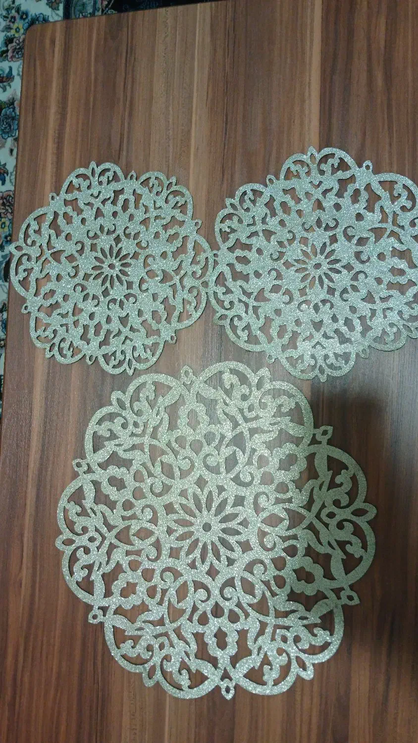 گلیم و رومیزی|مبلمان خانگی و میز عسلی|رباط‌کریم, شهرک والفجر|دیوار