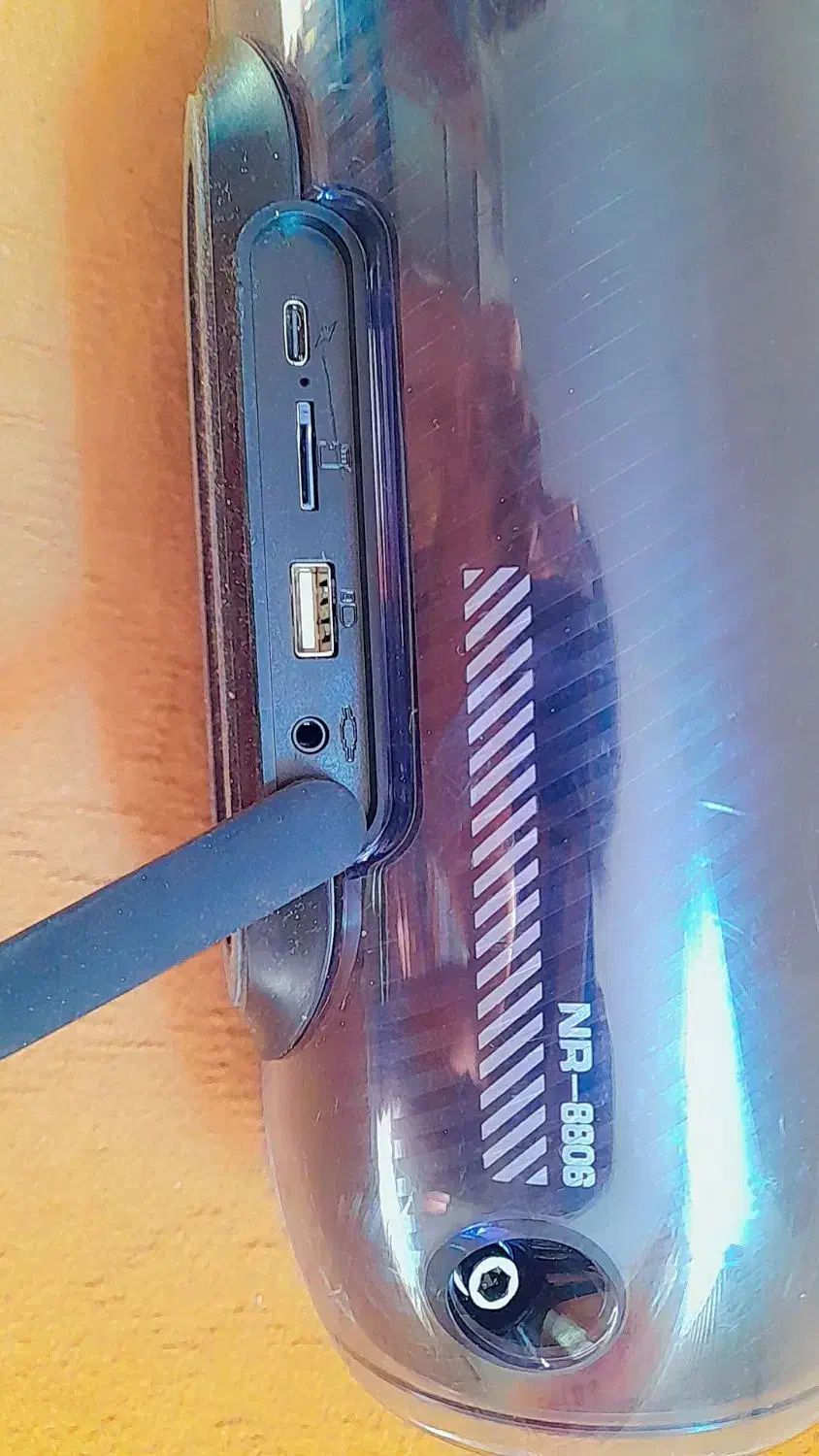 اسپیکر بلوتوثی|پخش‌کننده همراه|شیراز, قدوسی غربی|دیوار