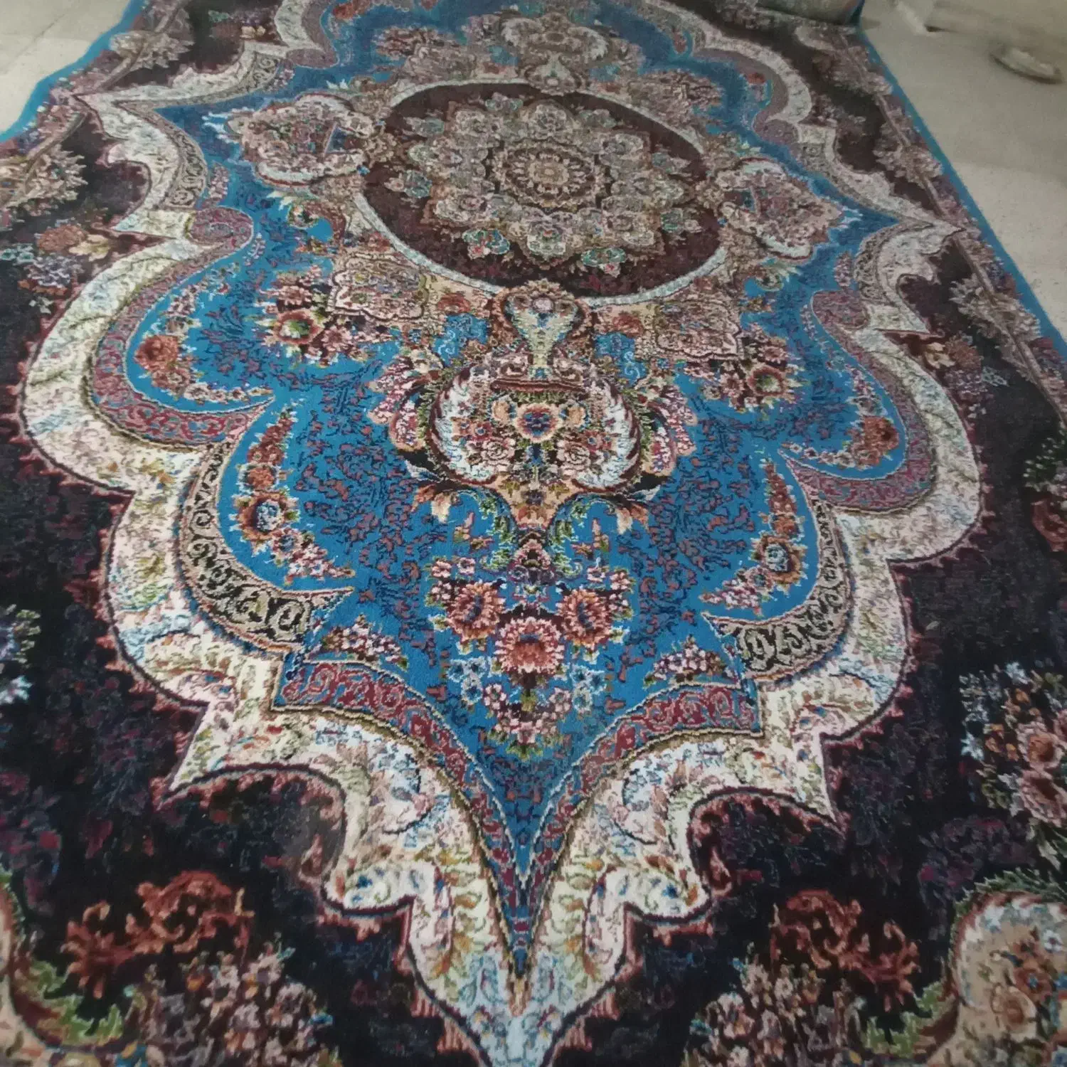 جفت۱۲ متری‌فیروزه ای‌و‌یک تخته ۶ متری‌ فیروزه‌ای|فرش|بجنورد, |دیوار