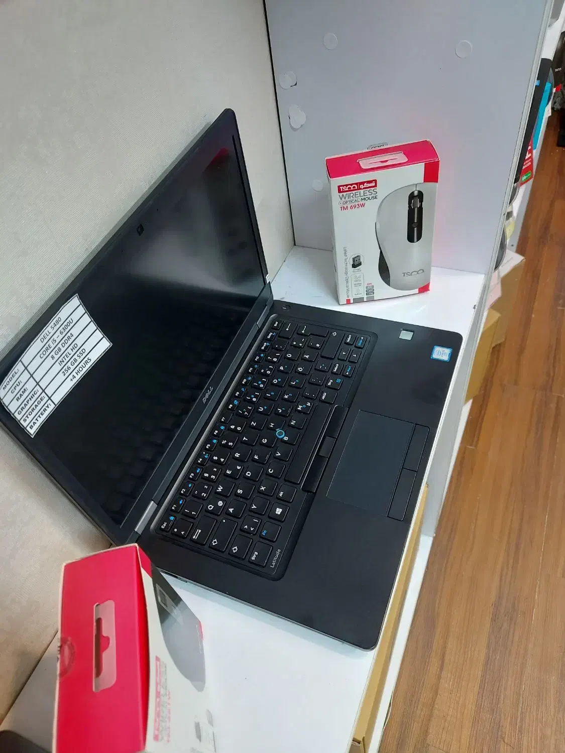 لپتاپcore i5رم8ddr4هاردssd کاملانوباکارتن‌گرافیک2G|رایانه همراه|تهران, پونک|دیوار