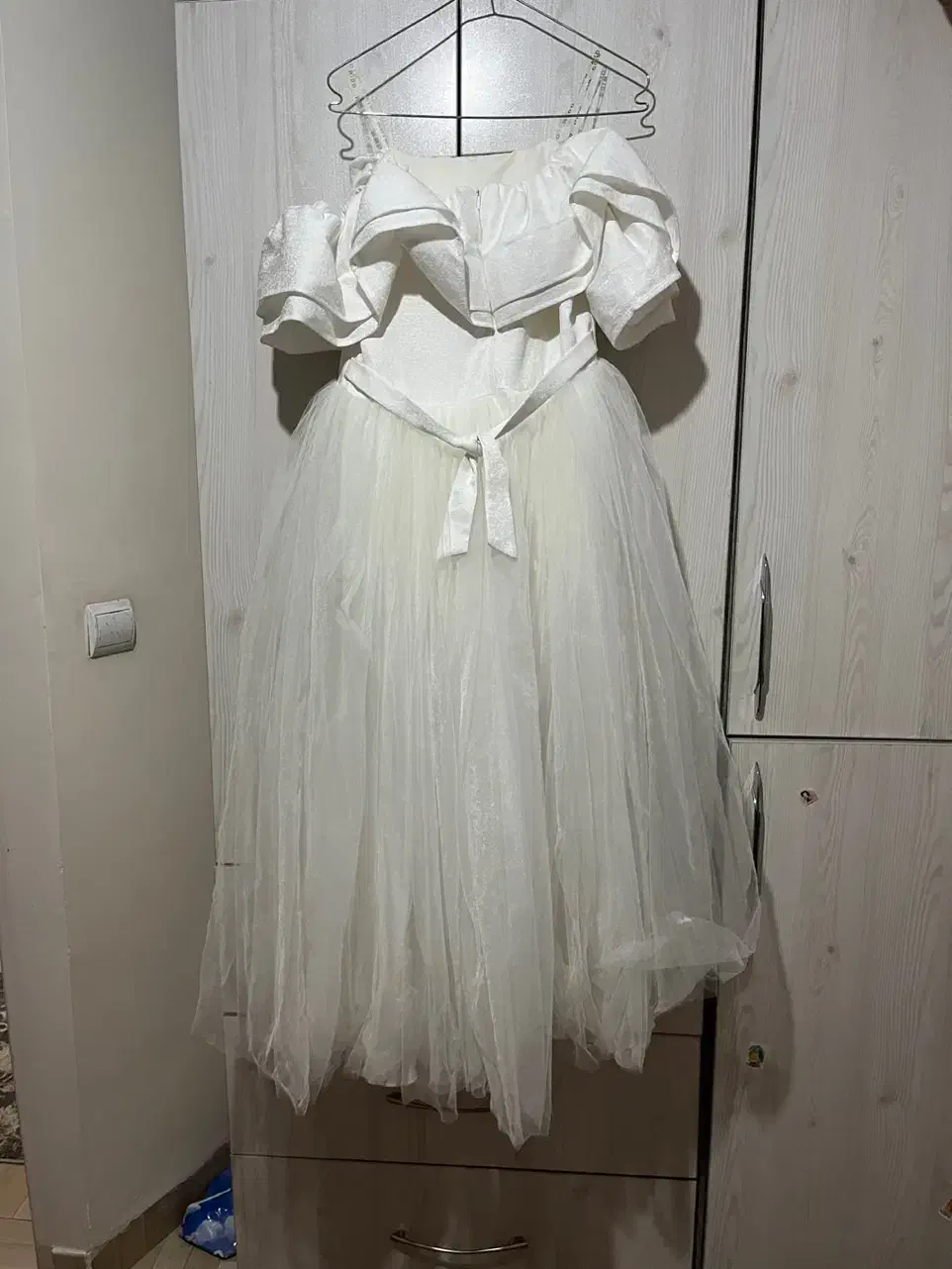 لباس عروس|کفش و لباس بچه|قزوین, |دیوار